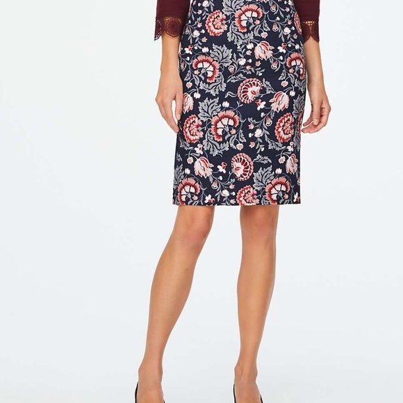 LOFT Dresses & Skirts - Loft Floral Midi Skirt w/side slits LOFT Dresses & Skirts - Loft Floral Midi Skirt w/side slits